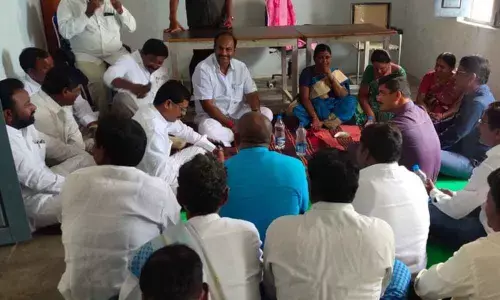 Gadwal MLA launches second phase of Palle Pragathi in Pudur