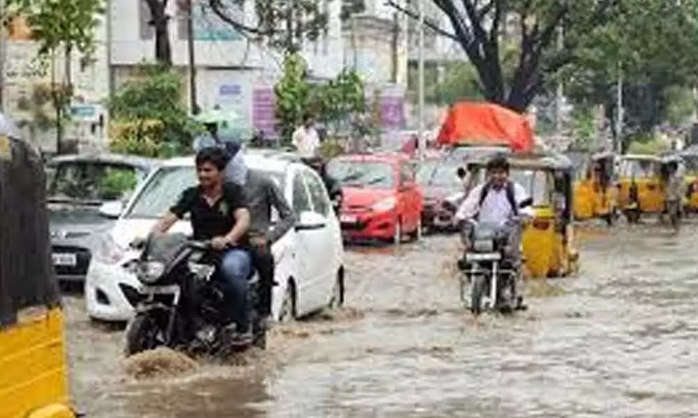 Hyderabad: Unseasonal rainfall inundate roads in Ameerpet