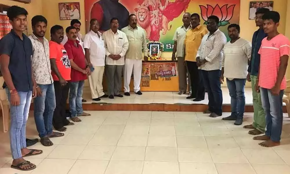 Kukatpally: BJP leaders celebrate Phules jayanthi