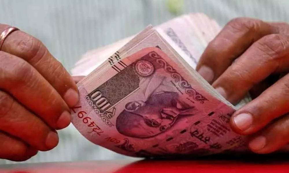 Rupee plunges amid tensions in Gulf