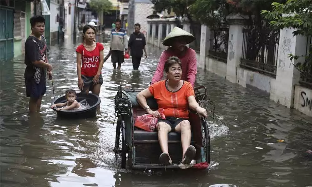 Jakarta reels from floods that leave 47 dead