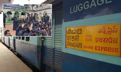 CRPF Jawans attack Ayyappa devotees in Sabari Express train at Tirupati