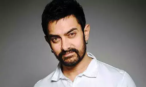 Aamir draws crowds in Himachal