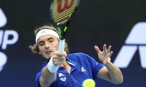 Tsitsipas whips error-strewn Zverev as top names crash