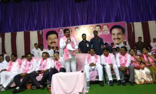 Palle Pragathi soon in cities: Minister Prashanth Reddy