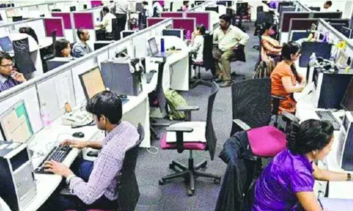 Service sector activity growth hits 5-month high in Dec: PMI