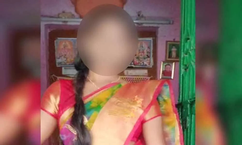 Woman commits suicide in Prakasam district