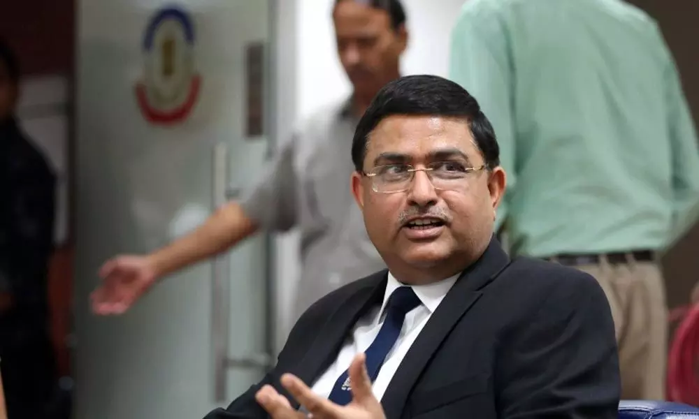 Rakesh Asthana case: HC asks CBI Director to be present in court if probe not complete
