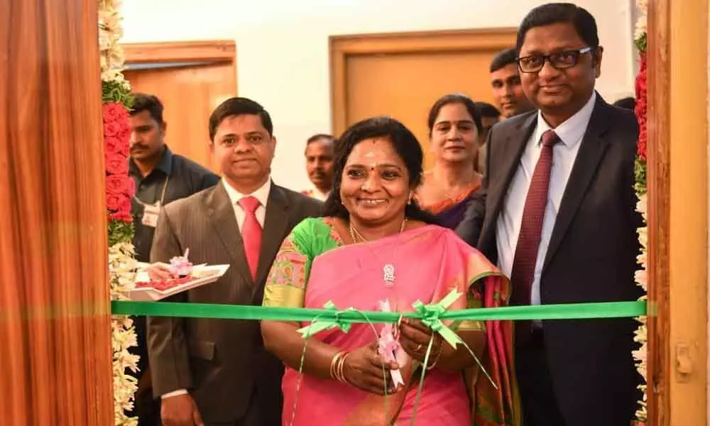 Tamilisai Soundararajan inaugurates gym at EFLU