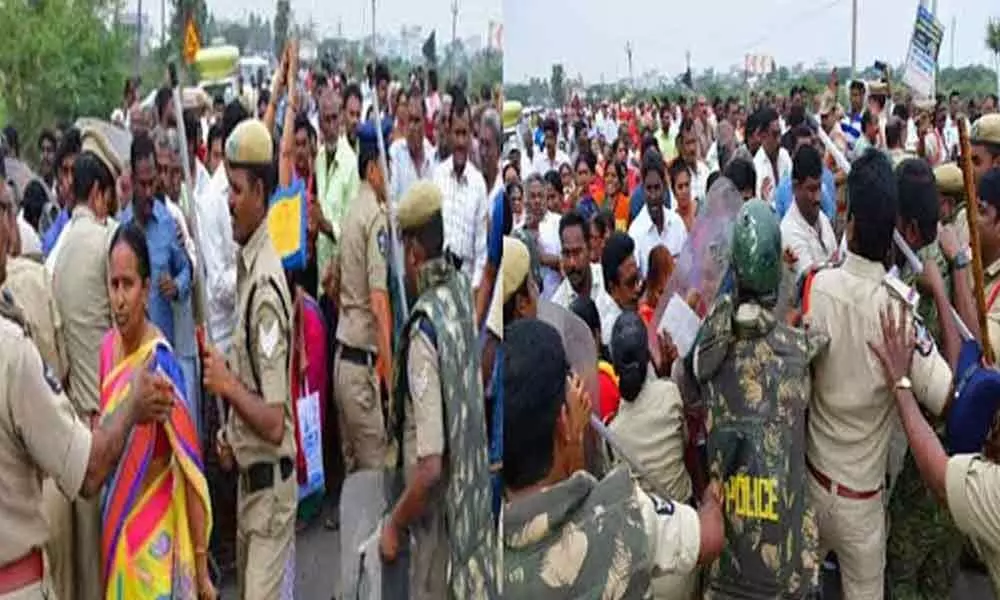 Tension grips Amaravati as cops block farmers from entering Durga temple