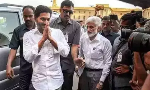CM Jagan Reddy appears at CBI special court in Nampally
