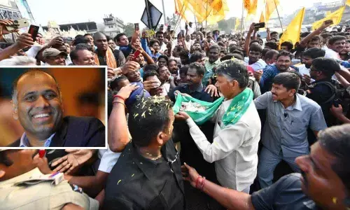Sarileru Neekevvaru Babu, YSRCP leader PVP took a Jibe at Chandrababu for begging on roads
