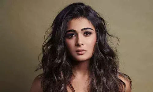 Shalini excited with B-town debut