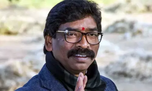 Hemant Soren meets PM Modi, urges him to take care of Jharkhand