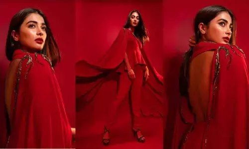 Allu Arjun all  praises for Pooja Hegde!