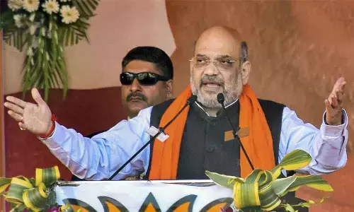 Shah challenges Mamata, Rahul on citizenship law