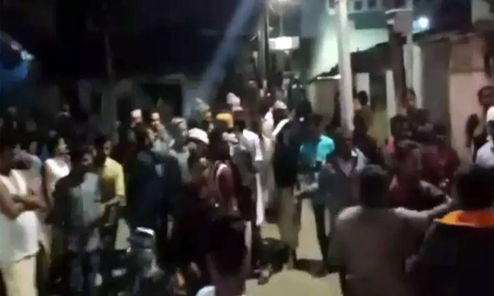 Telangana: 11 including 2 policemen hurt in community clash in Bhainsa