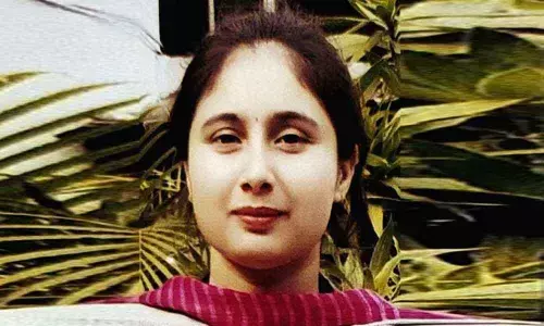 Chandigarh: Newspaper vendors daughter cracks Haryana Civil Services exam