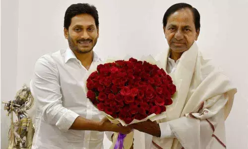 Give-and-take policy : TS, AP agree to resolve all inter-State issues amicably