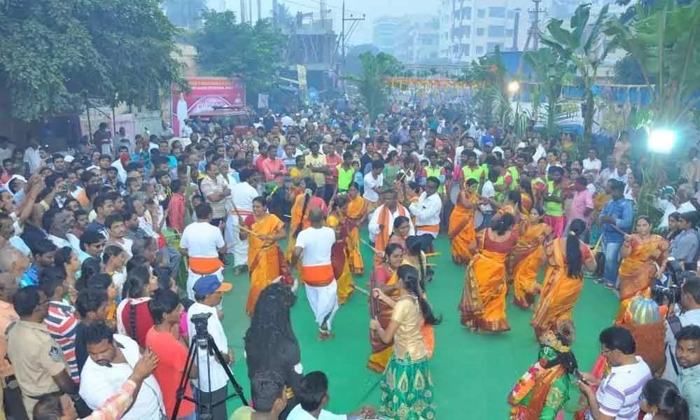 Bhogi celebrated with fervour, gaiety in Ongole