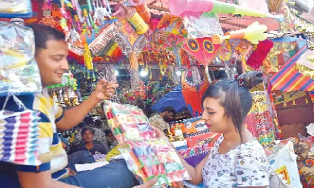 Kite-shaped gifts flying off shelves