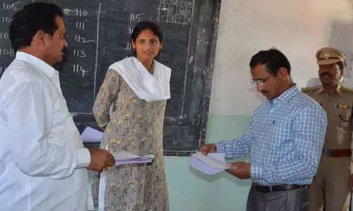 Collector Ayesha Masrat Khanam inspects strongrooms