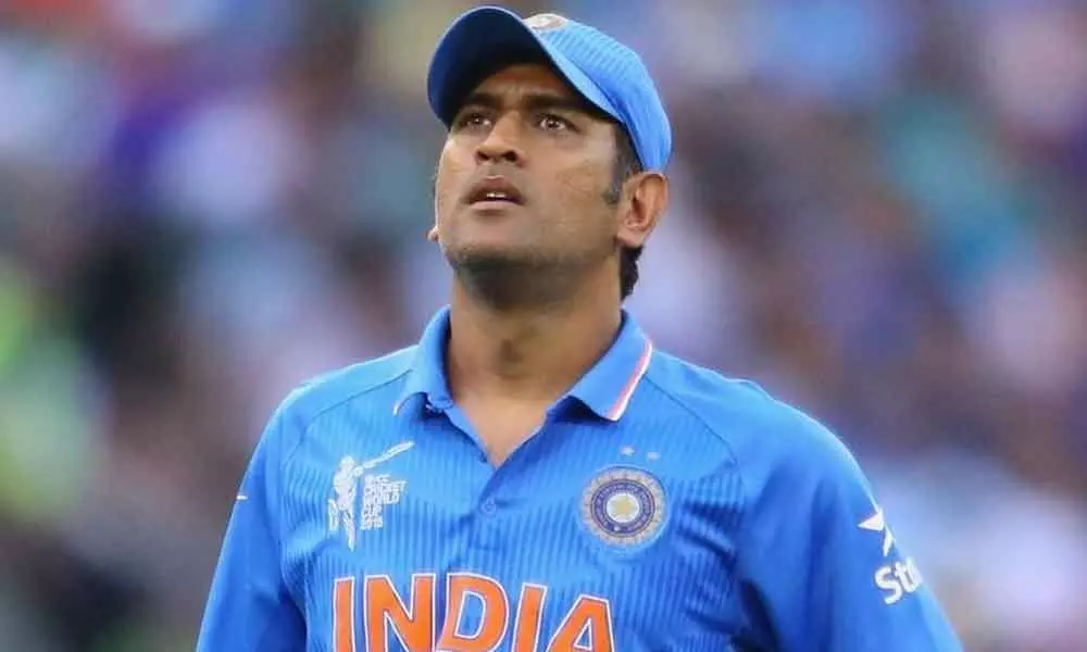 Dhoni already knew he would not get BCCI central contract for 2019/20 season – report