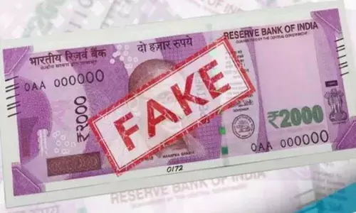 3 including doctor held in fake currency racket in Dehradun