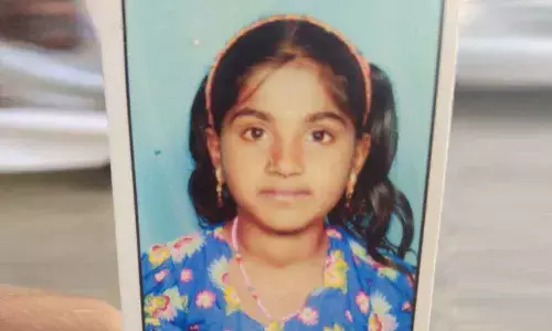 Kamareddy: Girls charred body found near crusher