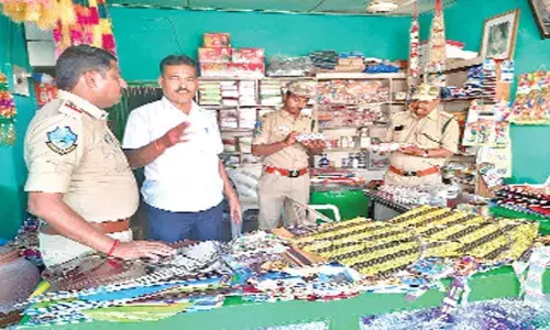 Synthetic thread sales come down drastically