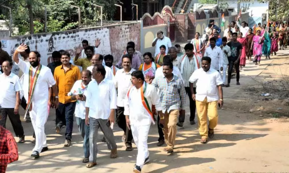 Suryapet: Uttam campaigns in Huzurnagar