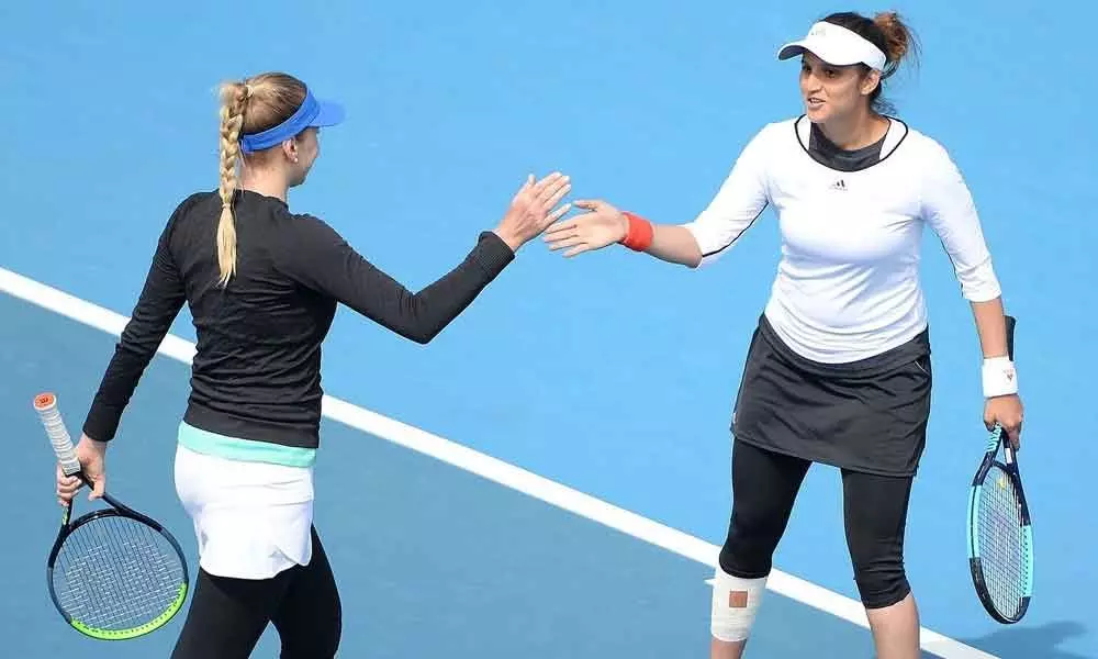 Sania storms into Hobart International doubles final