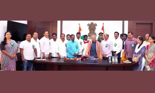 AP Governor urged to intervene in capital imbroglio