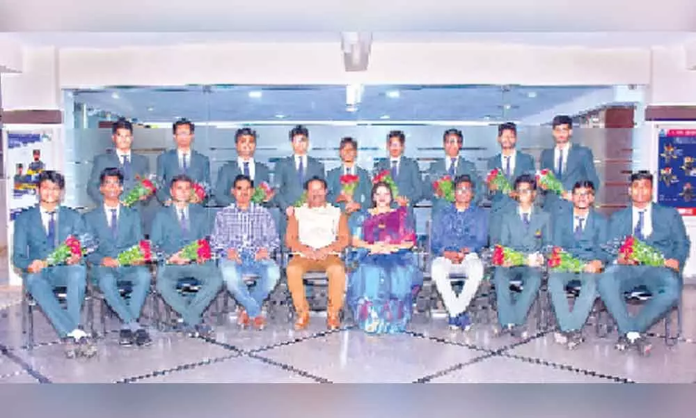Rajamahendravaram: Shri Shirdi Sai Jr College students excel in JEE Mains