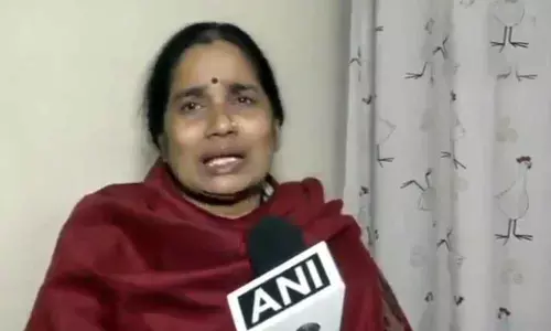 Nirbhayas Mother Lashes Out At Lawyer Indira Jaising For Seeking Pardon To Rapists