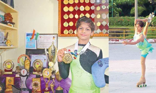 Juggling between academics and sports with ease