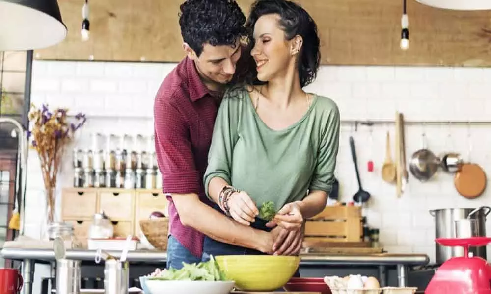 4 Reasons why cooking together helps you  bond  better and stronger in  relationship