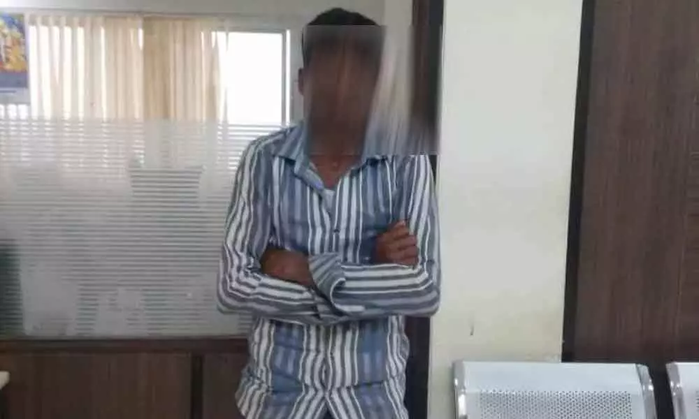 Handcuffed thief escaped from police station in Chittoor district
