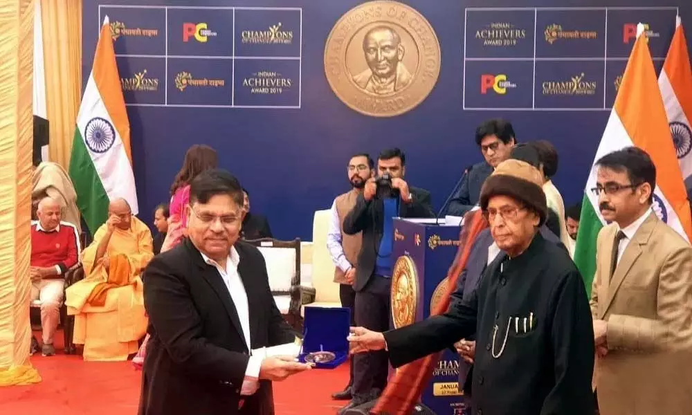 Pranab Mukherjee  confers Champions of Change 2019 award to Allu Aravind