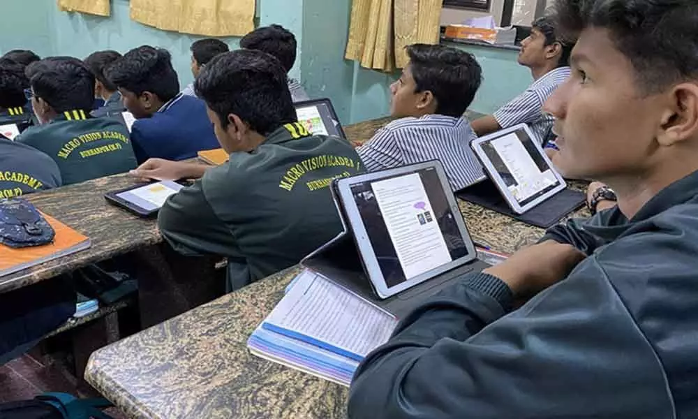 Burhanpur: Apple empowering Indian students to pen success on iPads, iMacs