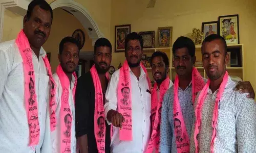 Jagga Reddys remarks against Harish slammed