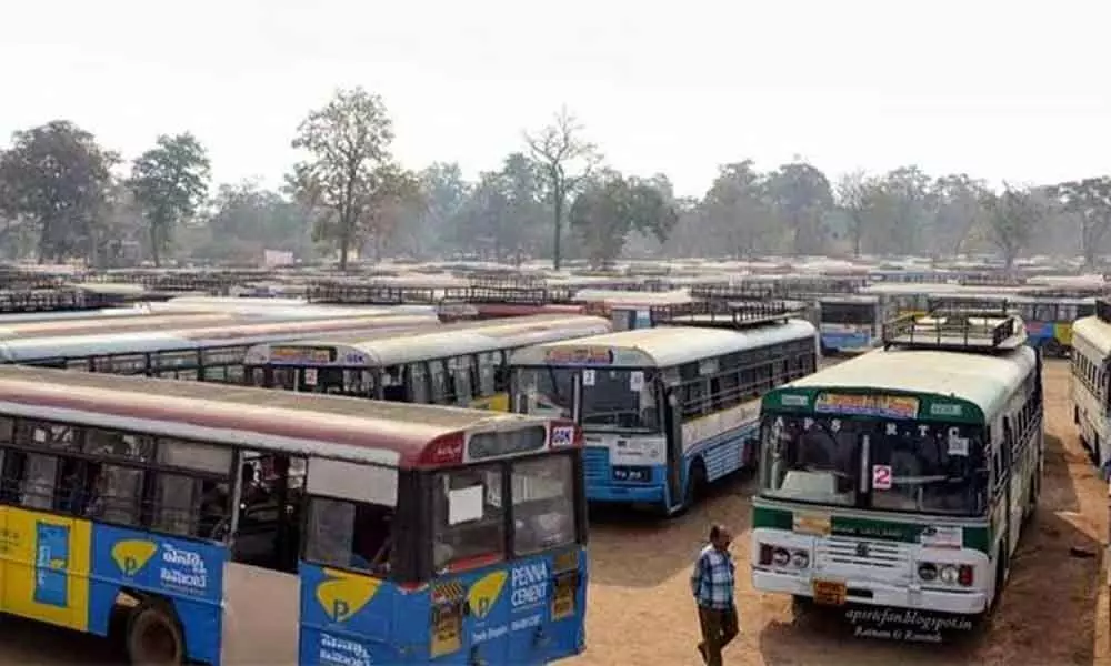 TSRTC arranged 304 special buses for Medaram Jatara from Adilabad