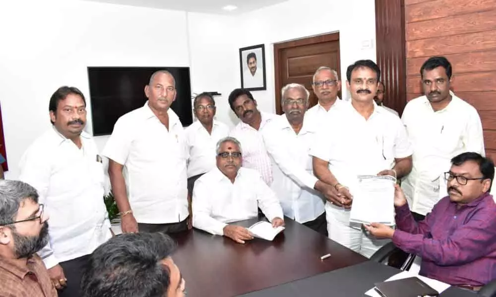 Ongole: Protection of 34 percent quota for BCs demanded