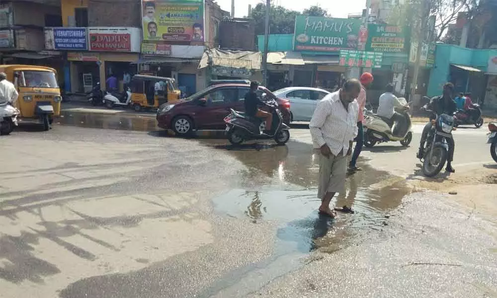 Hyderabad: Gallons of potable water going waste in Malkajgiri