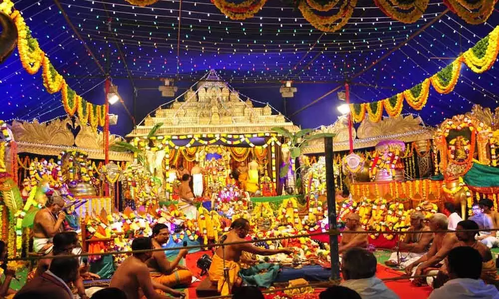 Viswarupa Seva to mark the end of Mukkoti Ekadasi celebrations