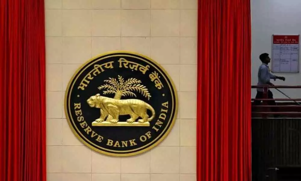 RBI starts making public minutes of its board meetings