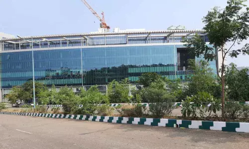 Now, all roads lead to Port City Visakhapatnam Now, all roads lead to Port City Visakhapatnam