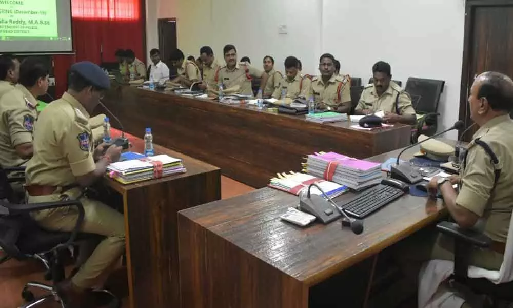 SP M Mallareddy asks cops to be prompt in registering cases