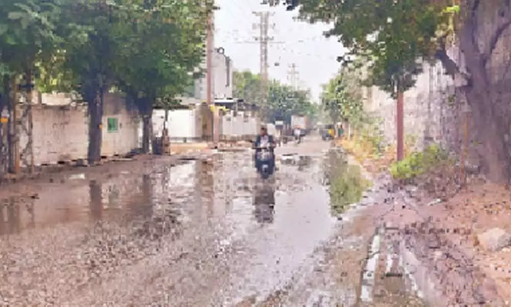 Hyderabad: Chemicals let out on roads