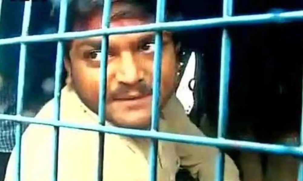 Hardik Patel nabbed as soon as he walks out of jail